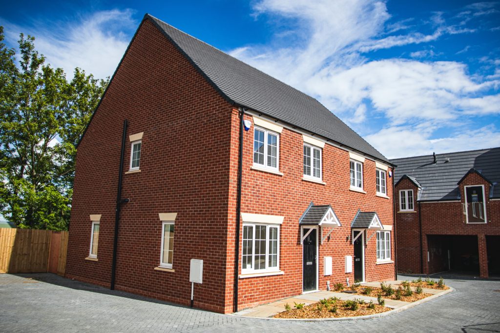 Target of 300,000 new homes a year could consume UK’s carbon budget