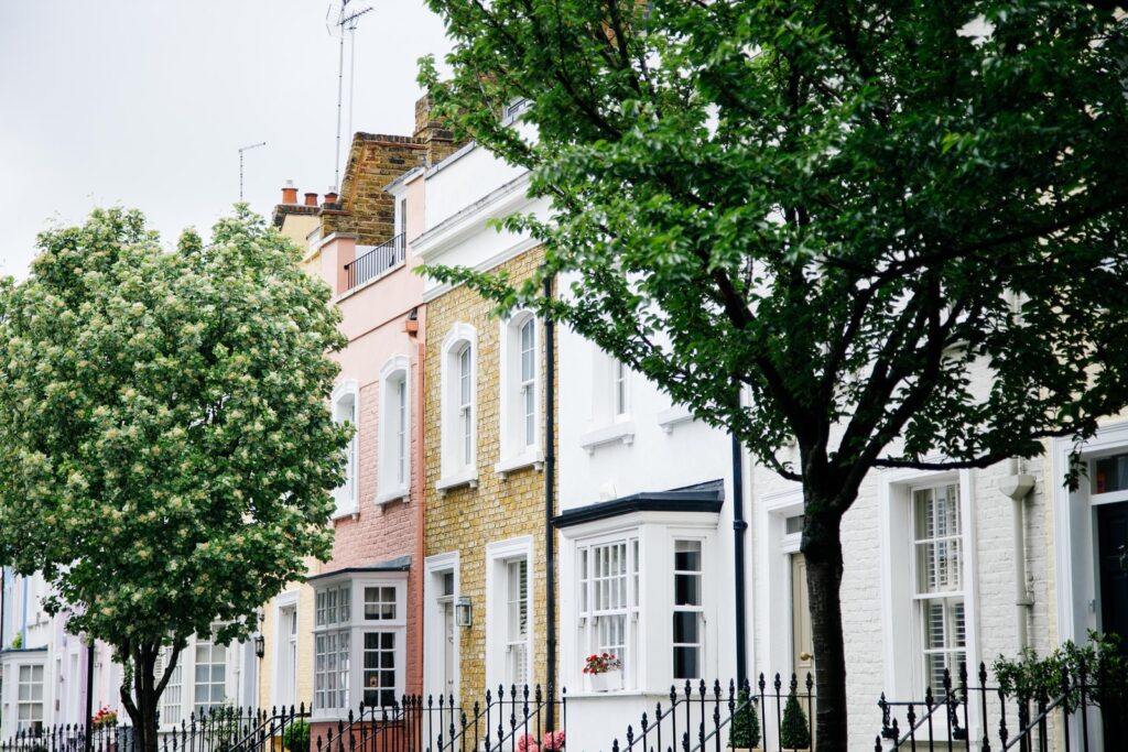 Foreign homeowners possess £90.7bn worth of property in England and Wales